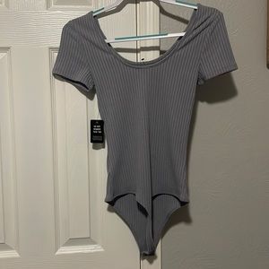 grey express body suit